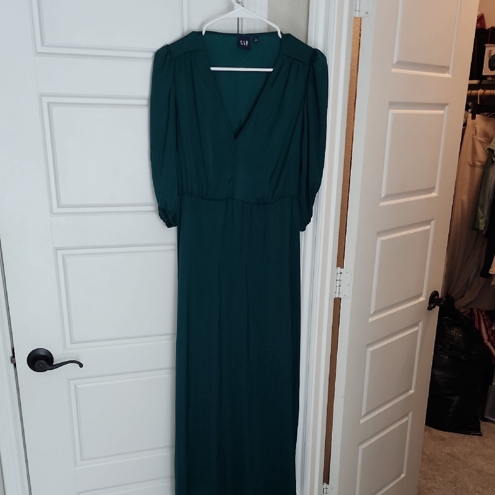 Elegant Green Women's Dress